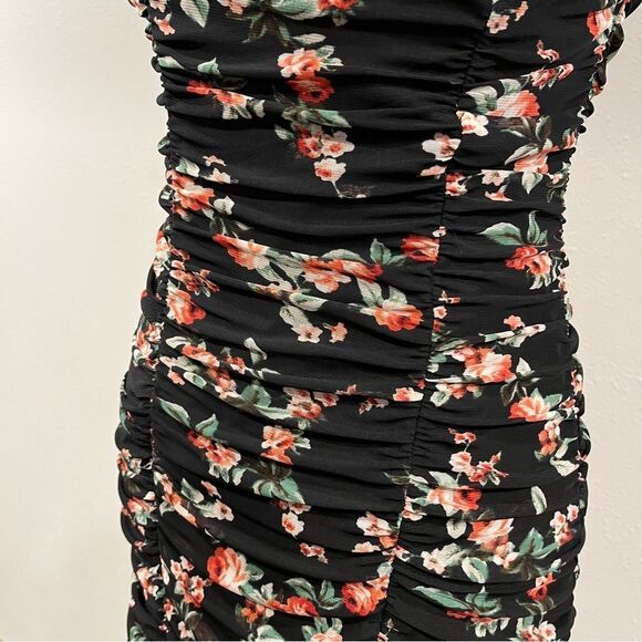 Lily Rose floral Bodycon junior Mini Dress size medium - Picture 3 of 14